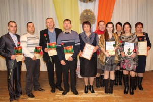 прадстаўнікі ААТ "Жвіранка" з узнагародамі